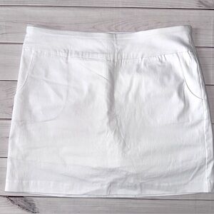 Hope & Harlow White Stretch Skirt - Size 12
Summer Classic Stretchy Beach